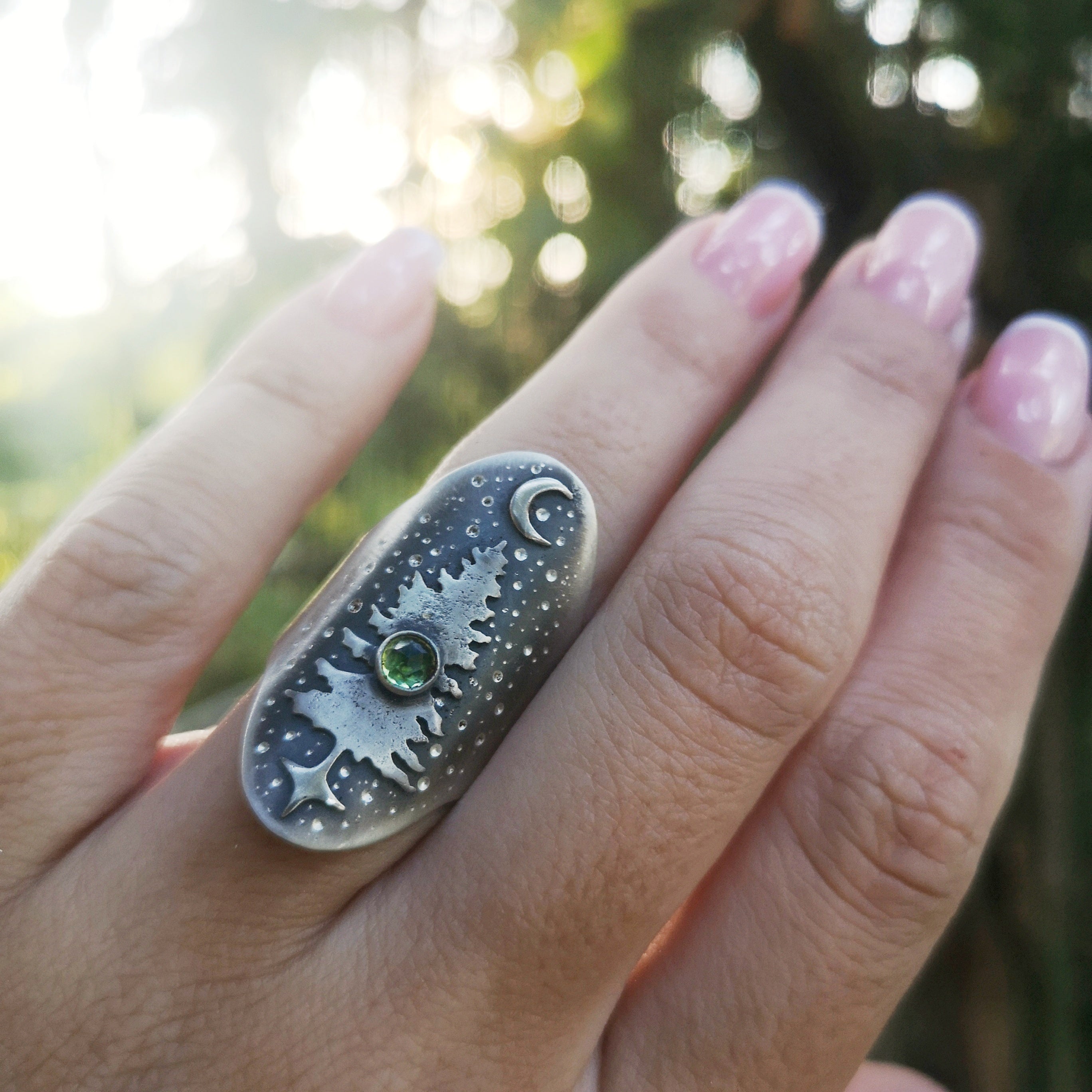 The Wild Pine Saddle Ring