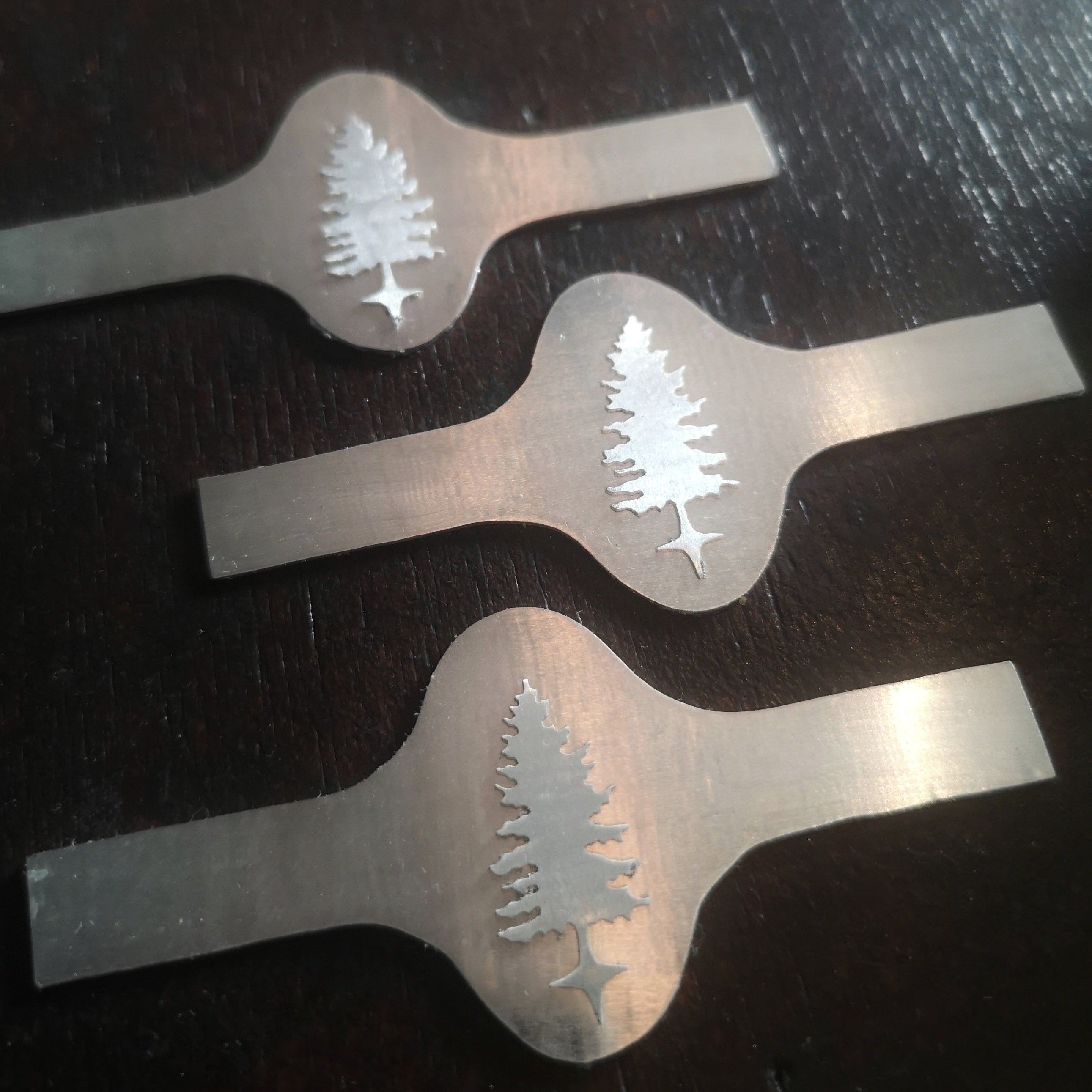 The Wild Pine Saddle Ring