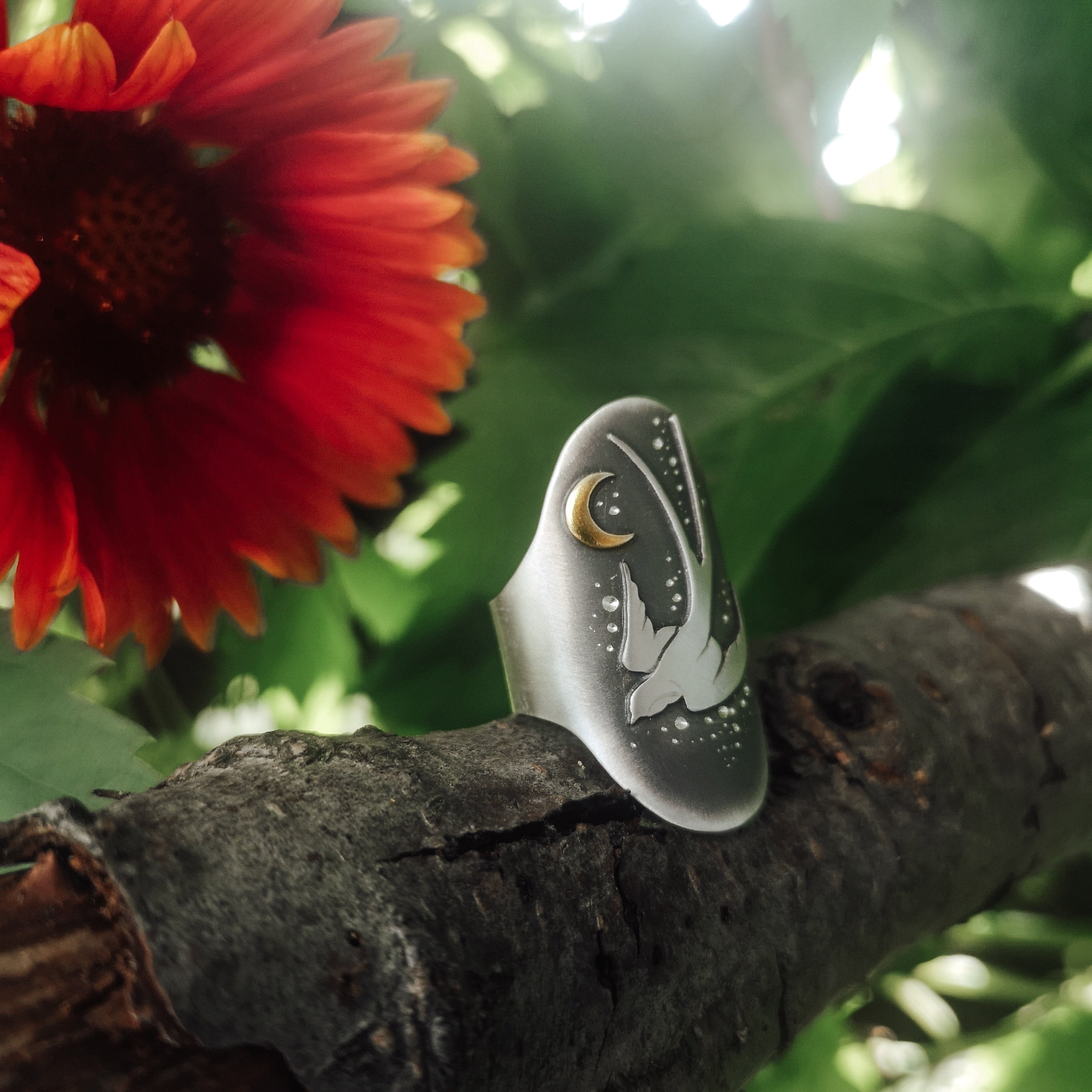 The Swallow & Moon Ring