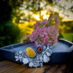 The Harvest Necklace - Baltic Amber