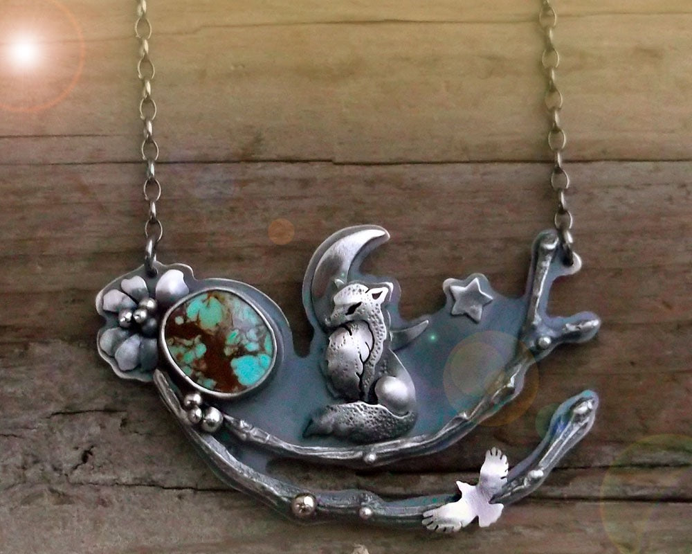 Night Fox Necklace - Arc Necklace with Turquoise
