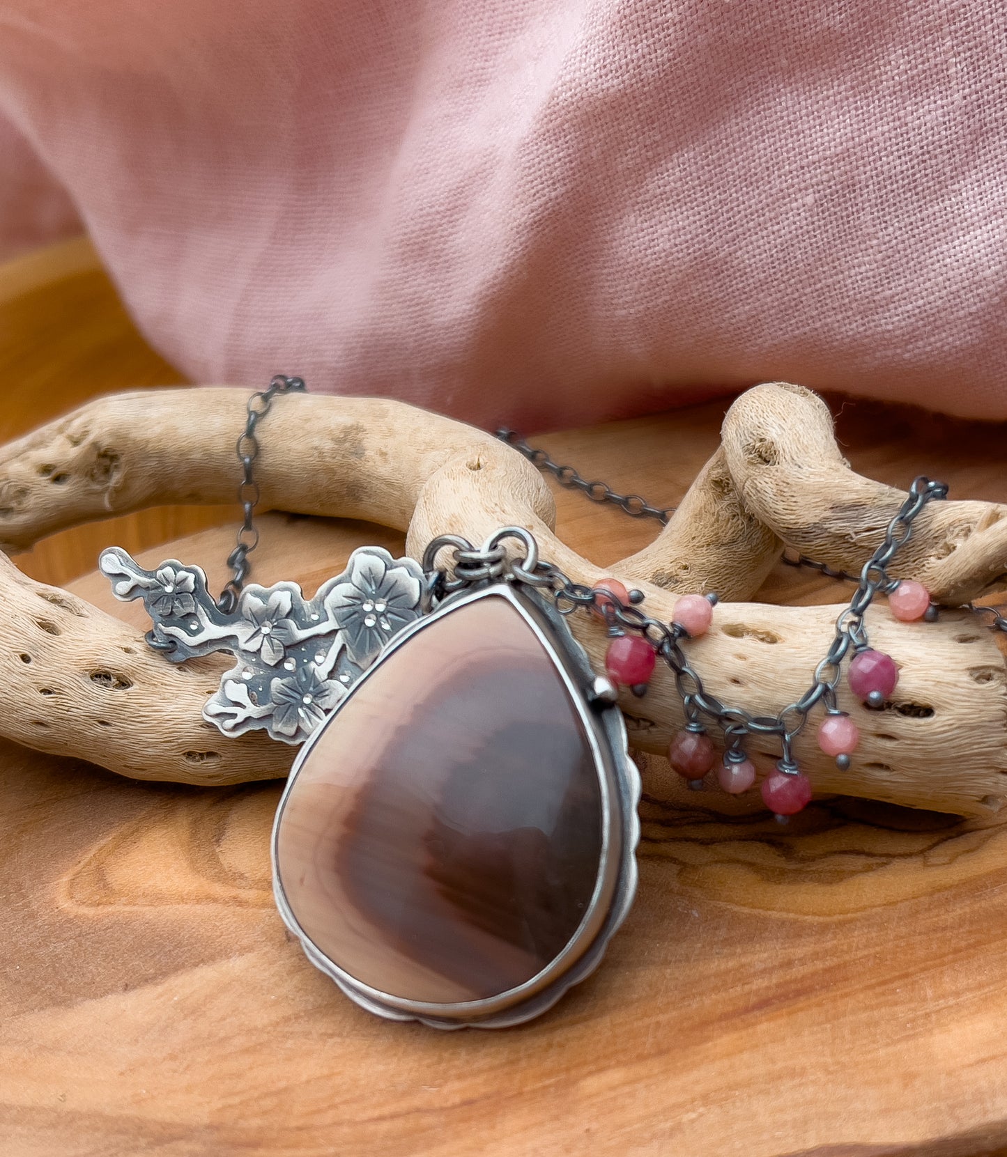 The Sakura Necklace
