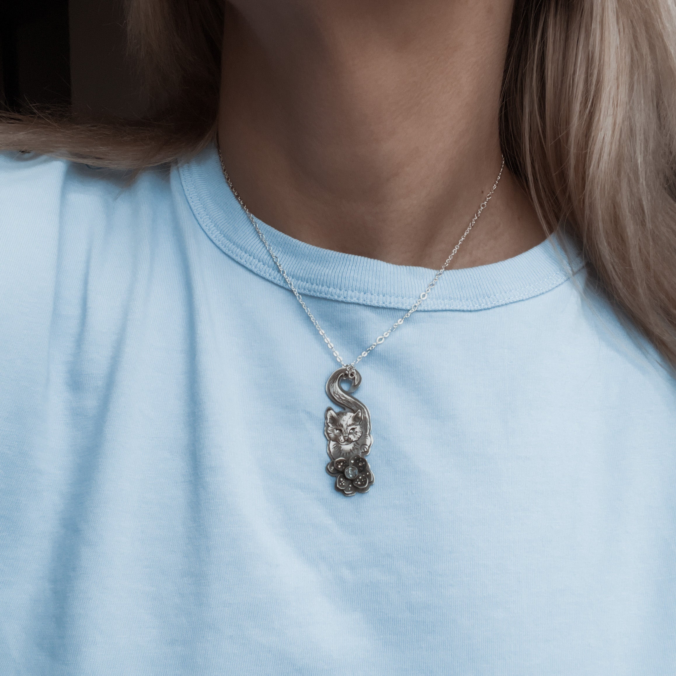 The Floral Kitten Necklace