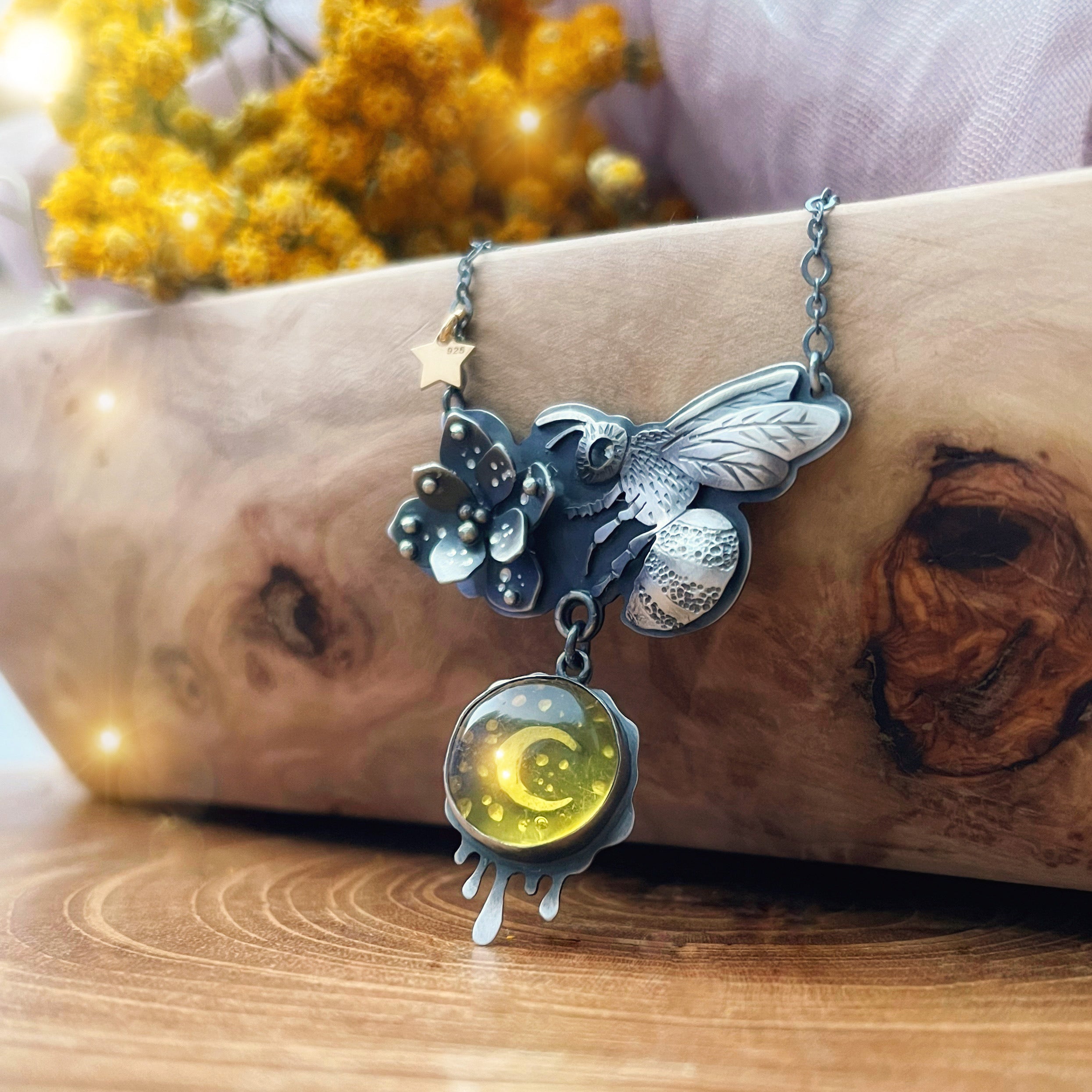 The Night Bee Necklace with Baltic Amber