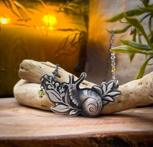 The Small Spring Snail Necklace