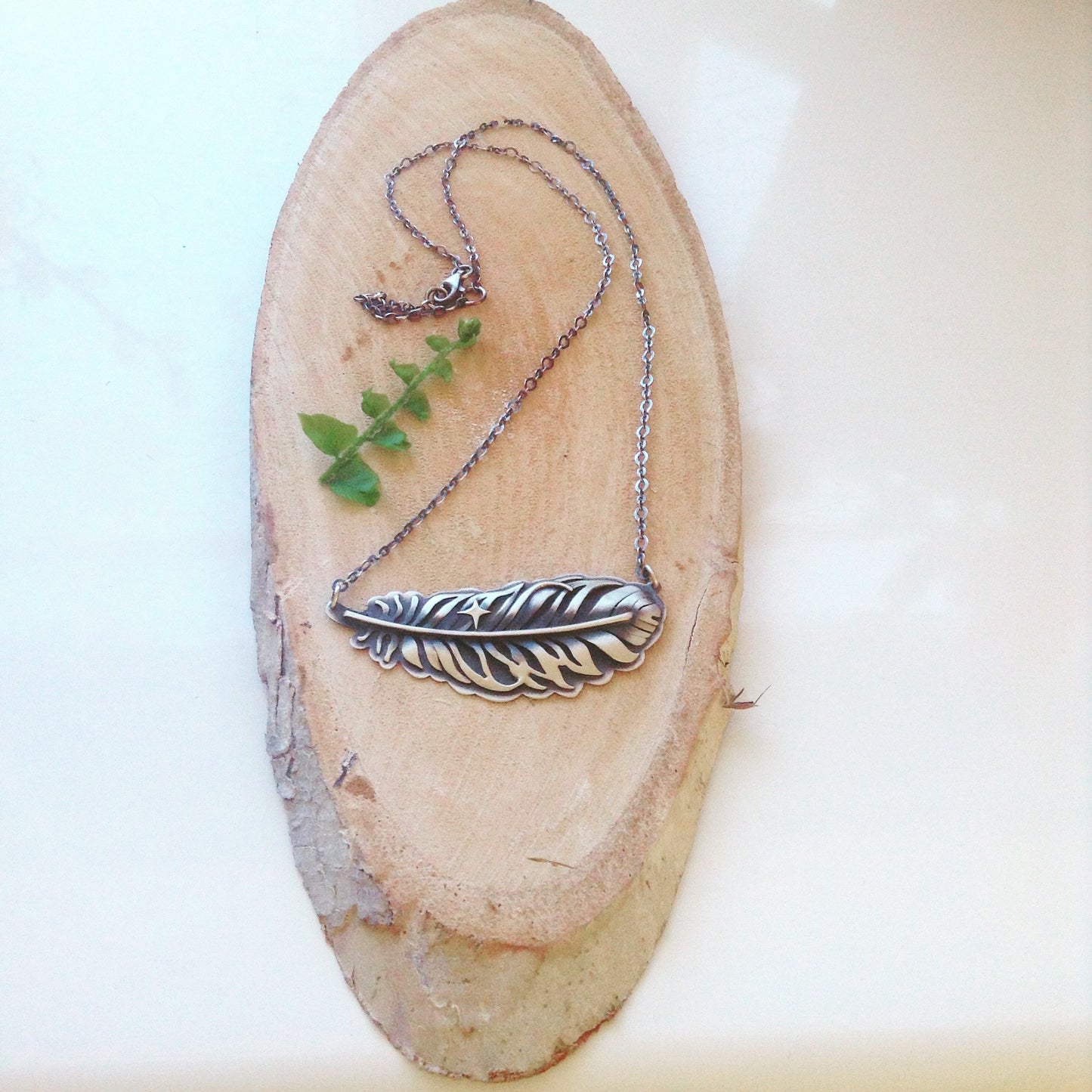 The Feather Necklace