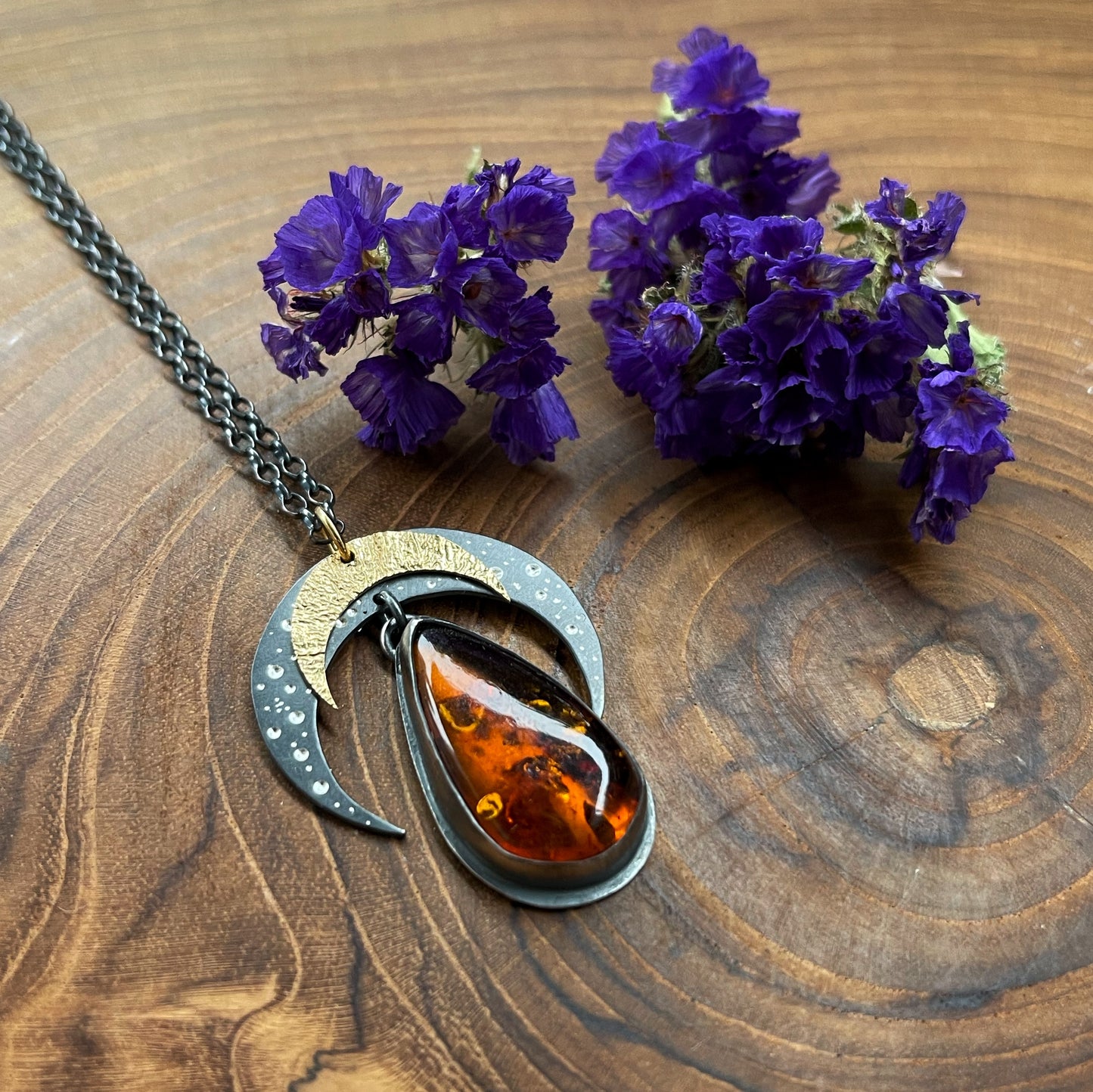 The Amber Lunula Talisman No4