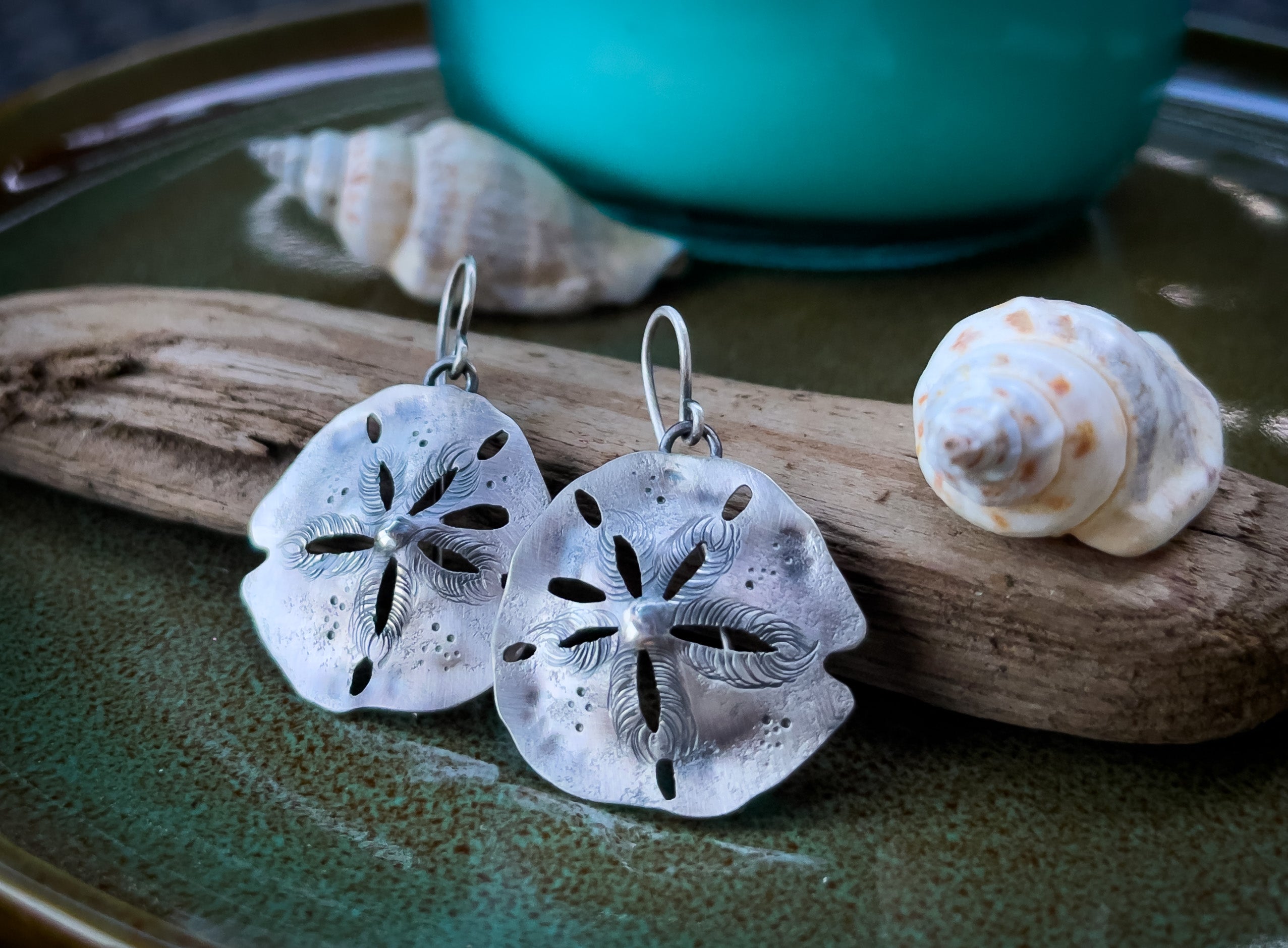 The Sand Dollar Earrings No2