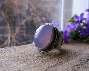 The Healer Ring - Hummingbird Holly Chalcedony Ring 7.5 US