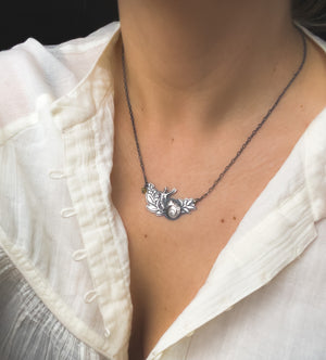 The Small Spring Snail Necklace