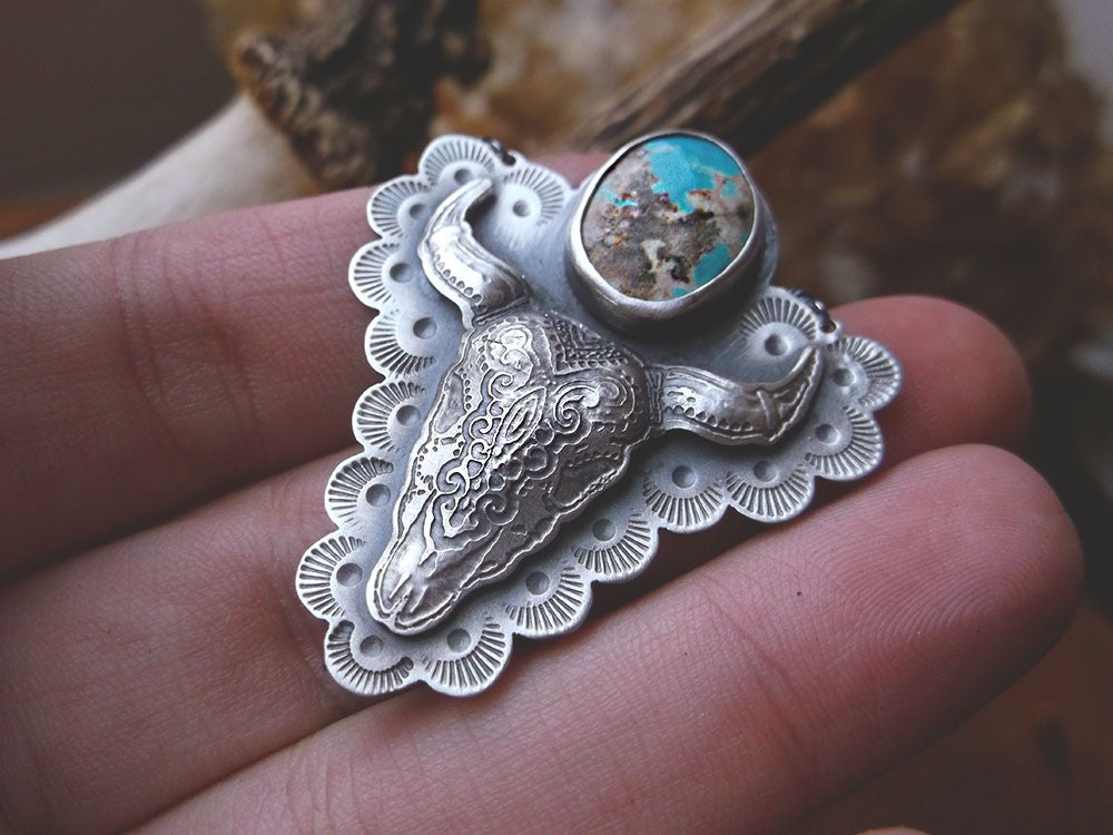 The Bull Skull Necklace with Turquoise