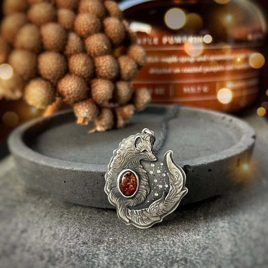 The Fox & Amber Necklace