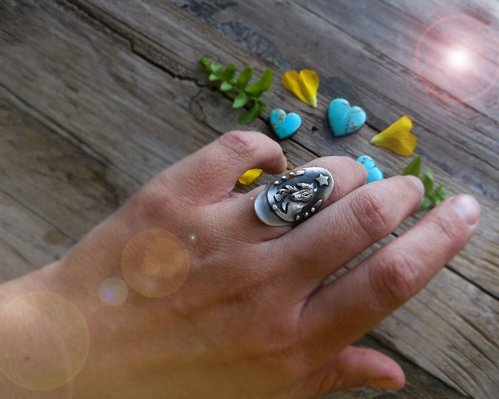The Mustang Saddle Ring