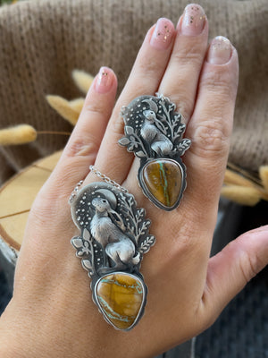 The Autumn Hare Necklace - Medium