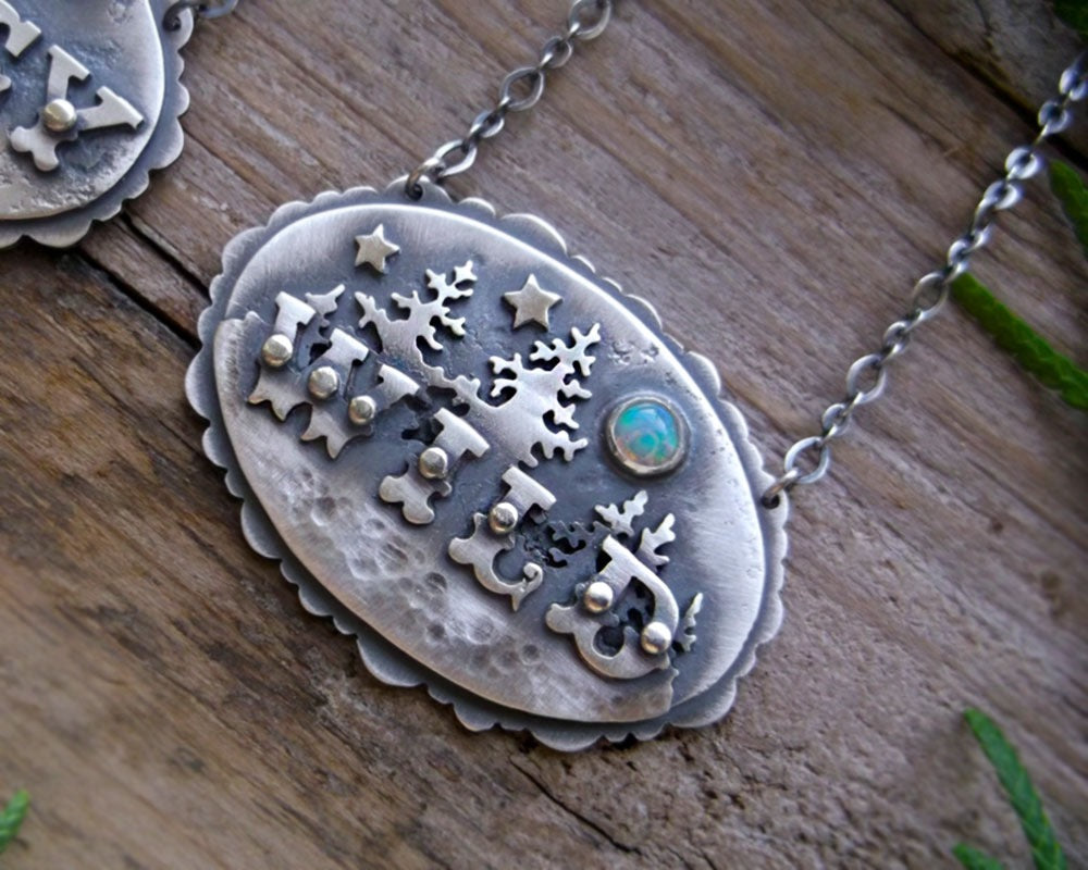 The Wild Necklace - Silversmithed Necklace with Opal