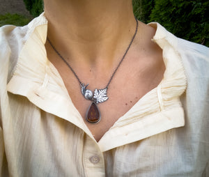 The Autumn Snail Necklace - Baltic Amber