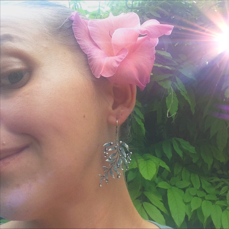The Willow Earrings - Leaf Earrings