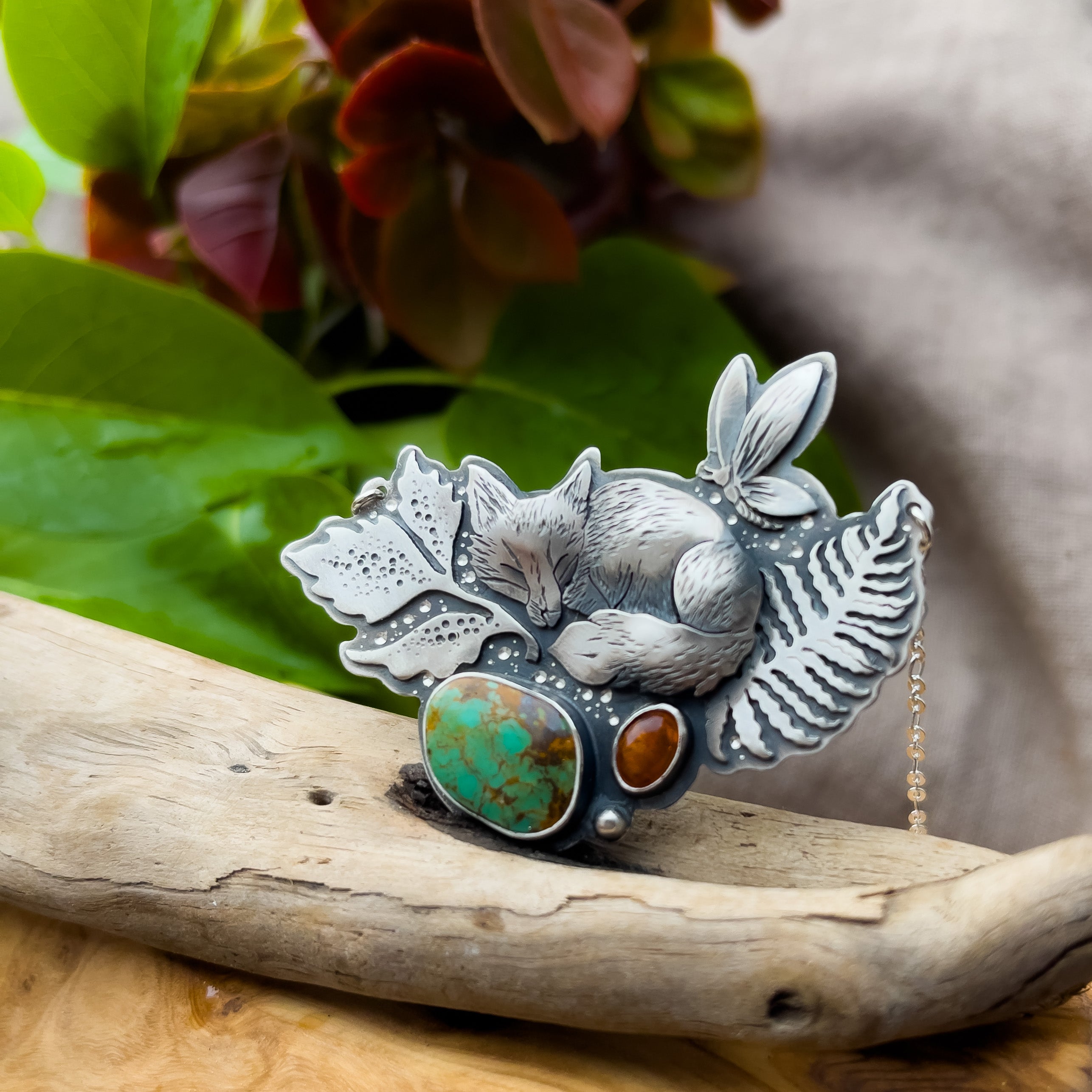 The Sleepig Fox Necklace - Royston Turquoise & Amber