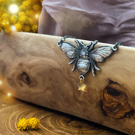 The Night Bee Necklace