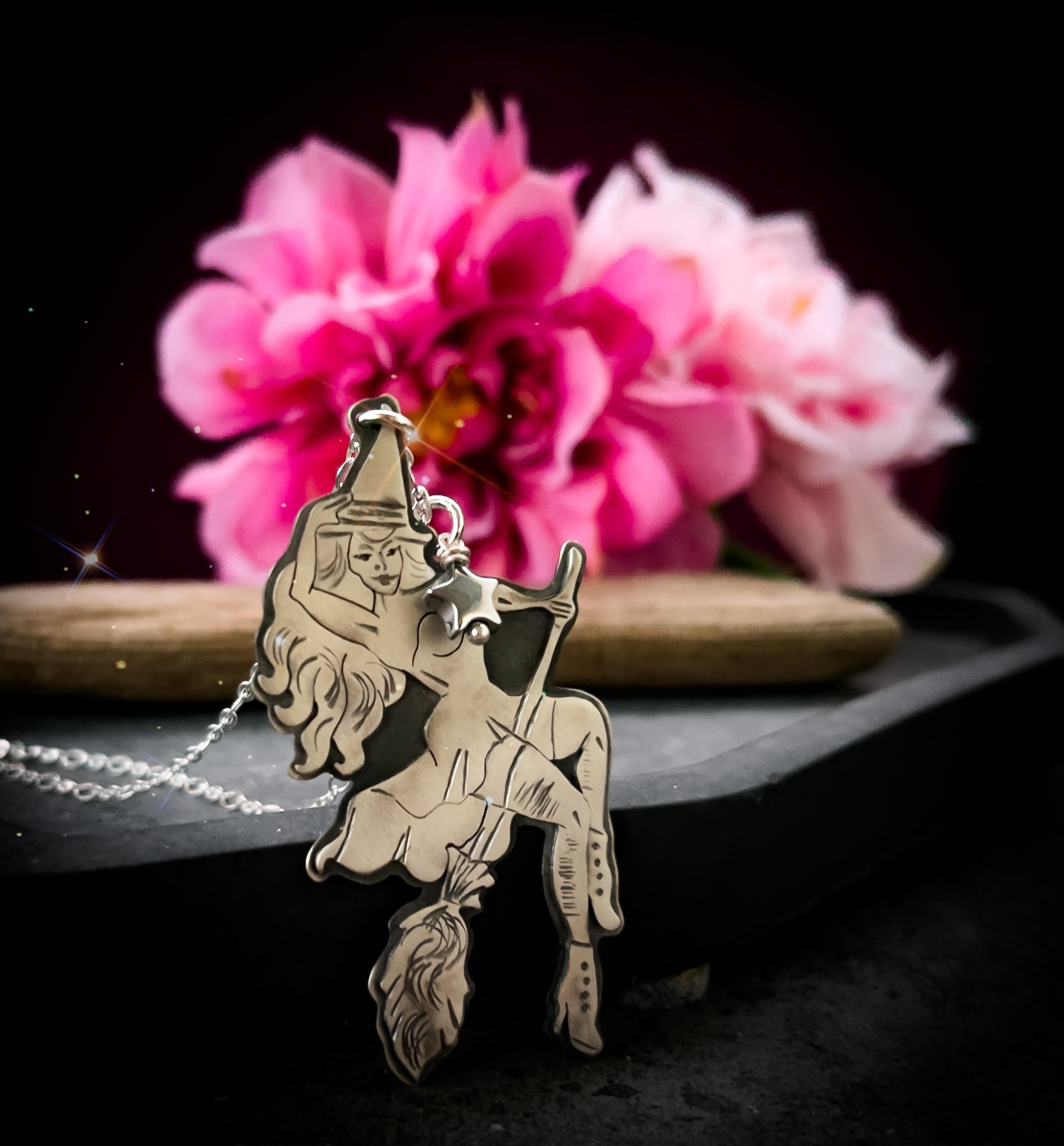 The Witch Necklace