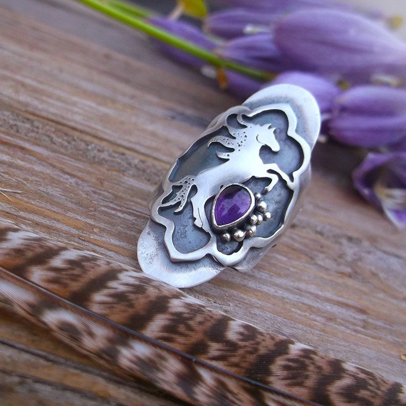 Mustang Saddle Ring with Amethyst