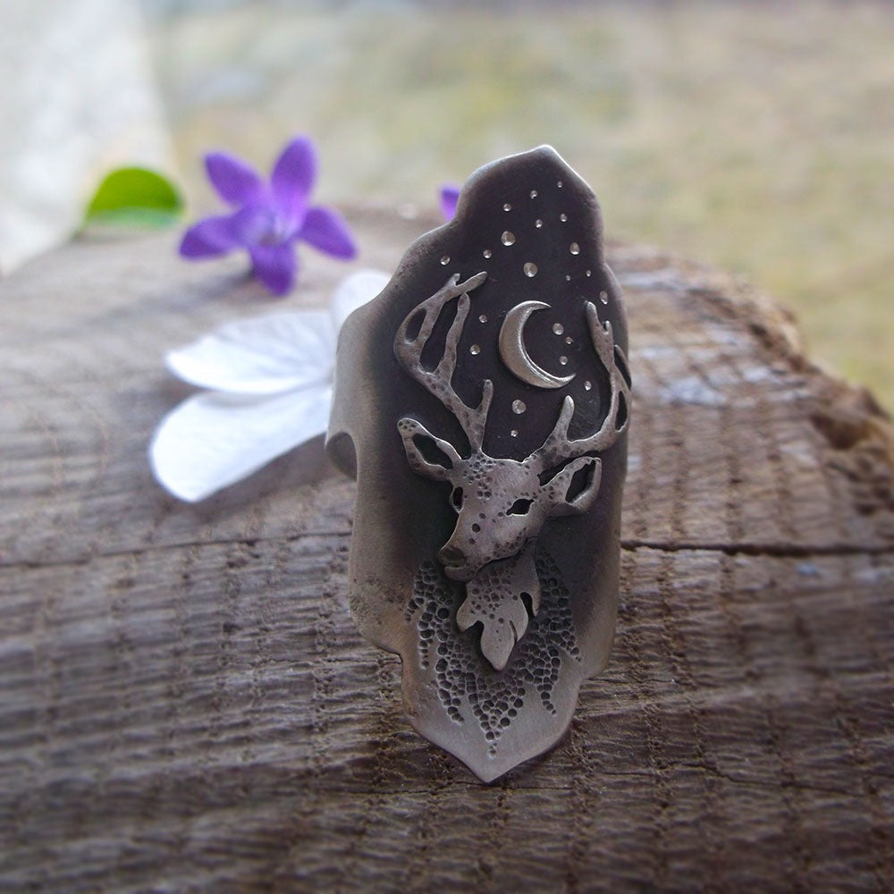 The Deer Saddle Ring