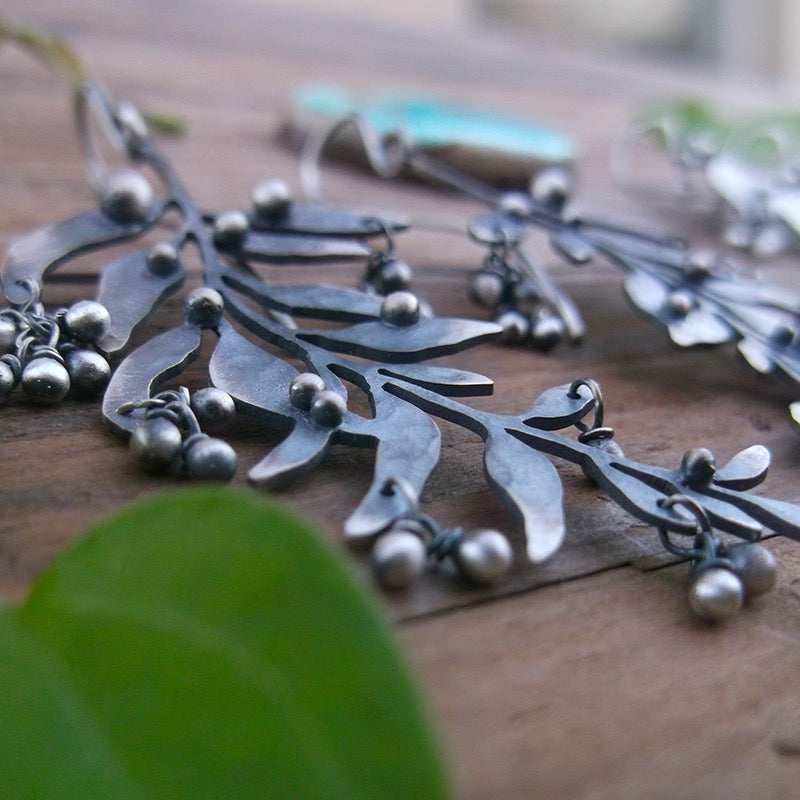 The Willow Earrings - Leaf Earrings