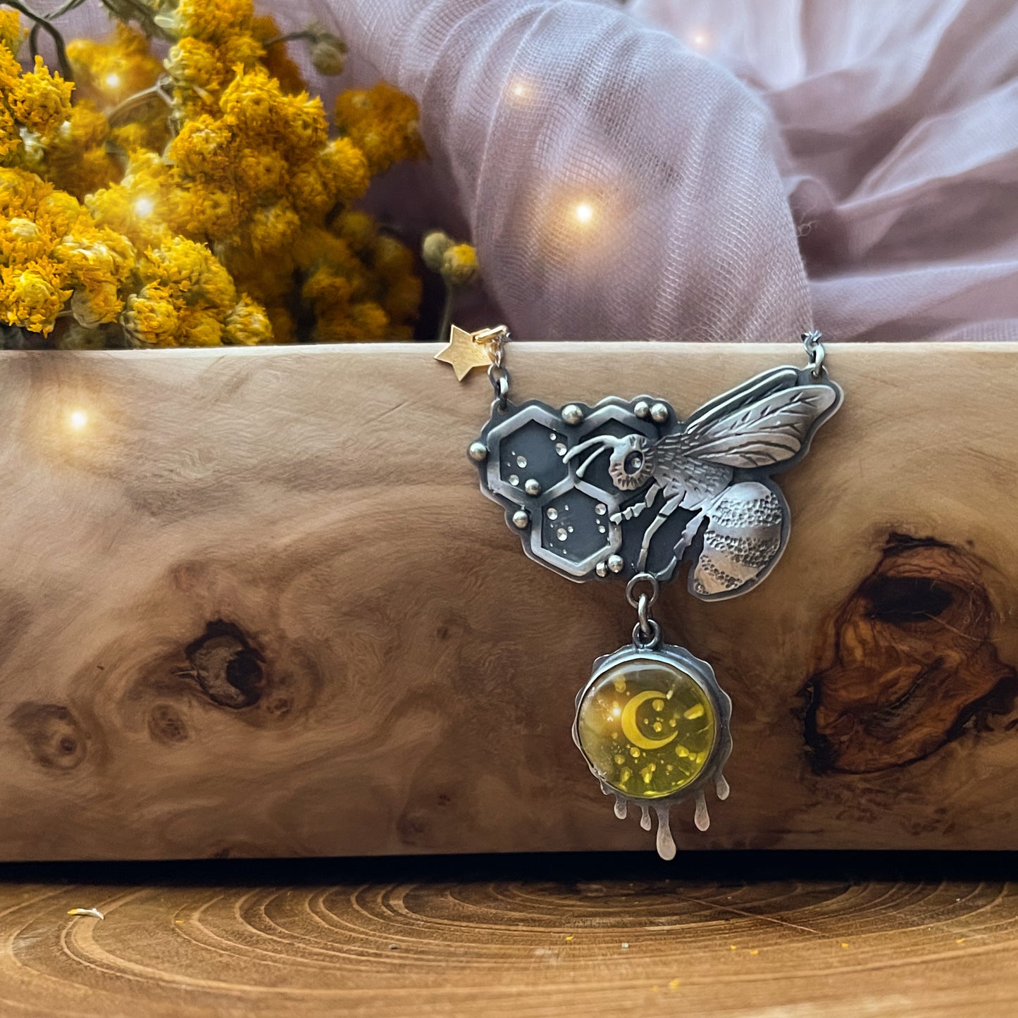 The Night Bee Necklace with Baltic Amber